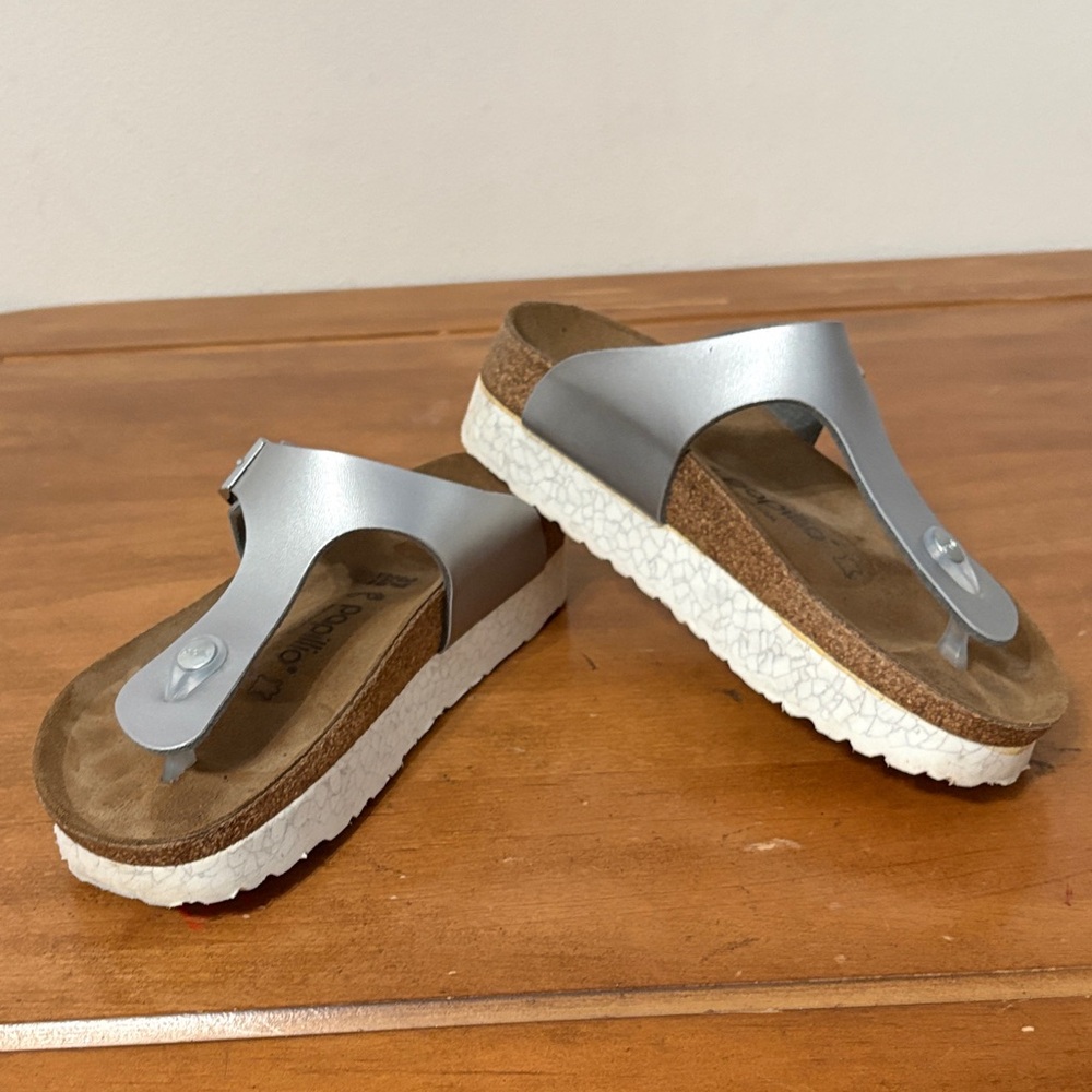 Birkenstock Papillio Gizeh Platform Stylish Silver Women's Sandals Size 8